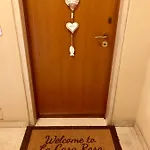 La Casa Rosa By Roby&silvy Bellano