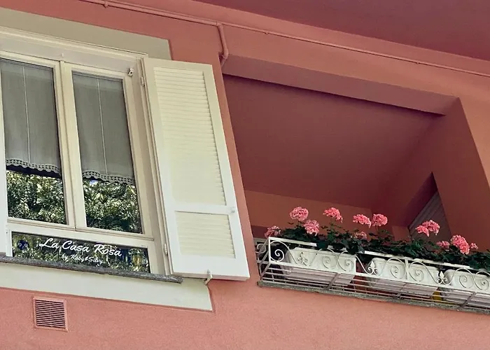 La Casa Rosa By Roby&silvy *