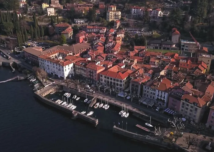 La Casa Rosa By Roby&silvy * Bellano