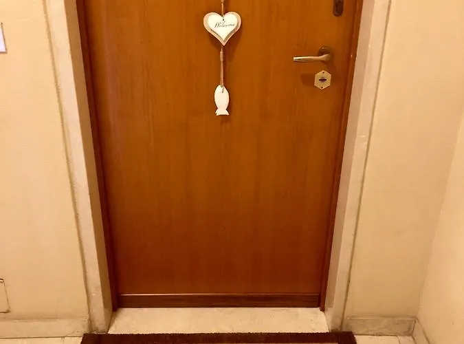 La Casa Rosa By Roby&silvy Bellano