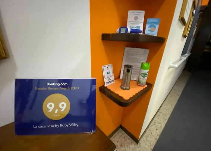 La Casa Rosa By Roby&silvy * Bellano